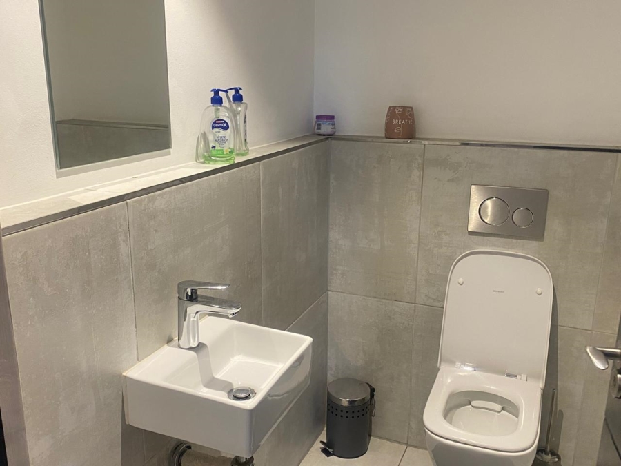 To Let commercial Property for Rent in Cape Town City Centre Western Cape